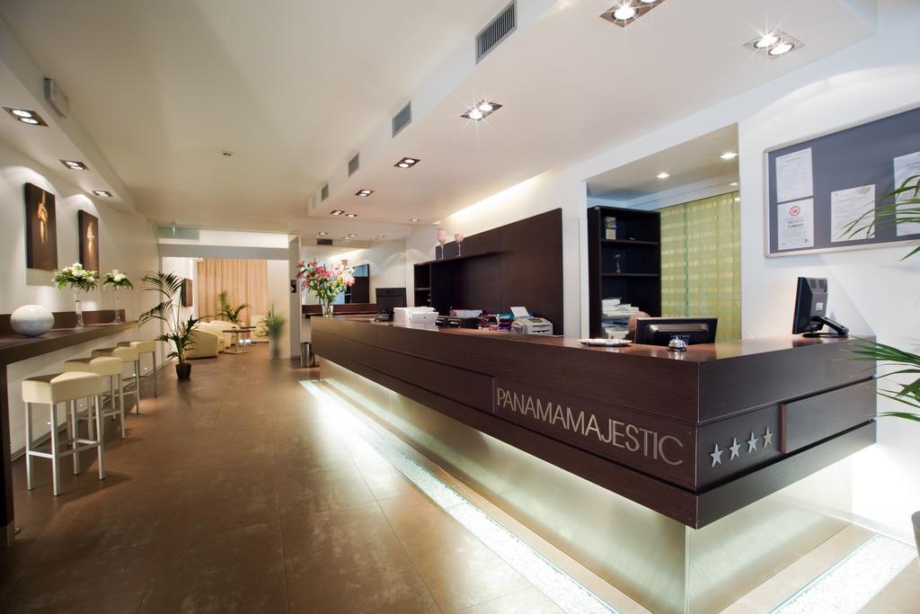 Hotel Panama Majestic ريميني المظهر الخارجي الصورة