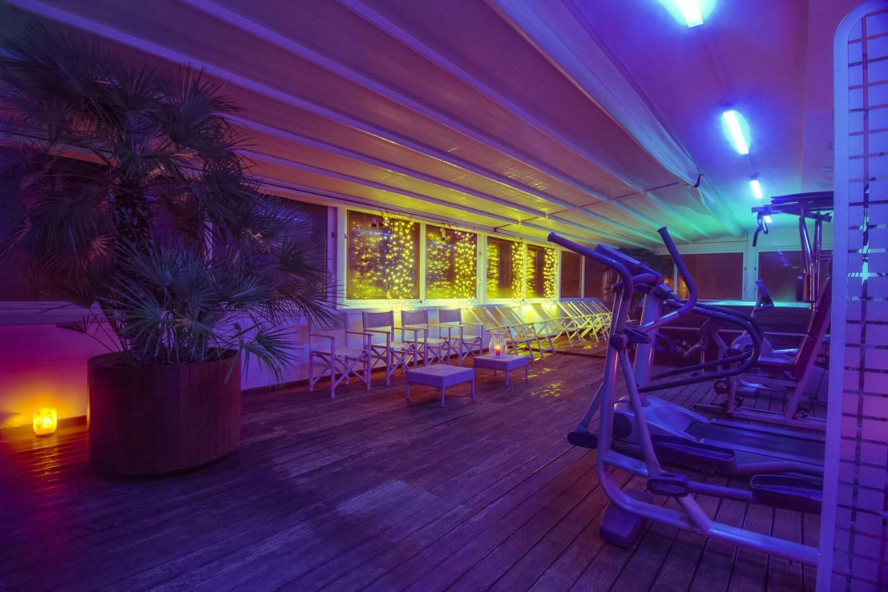 Hotel Panama Majestic ريميني المظهر الخارجي الصورة
